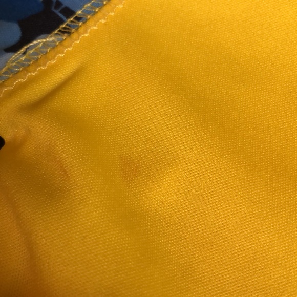 Big Movers rash guard size 6x - Picture 4 of 4